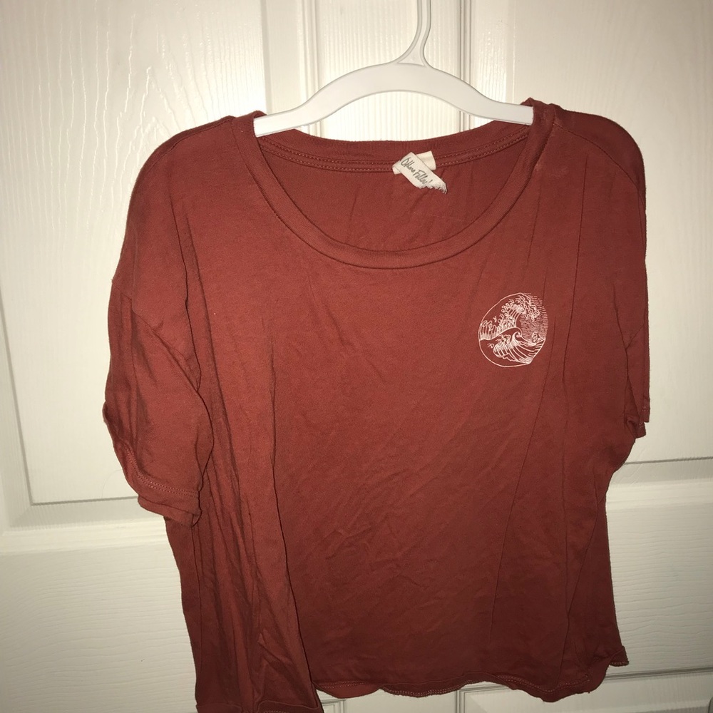 tillys cropped wave shirt